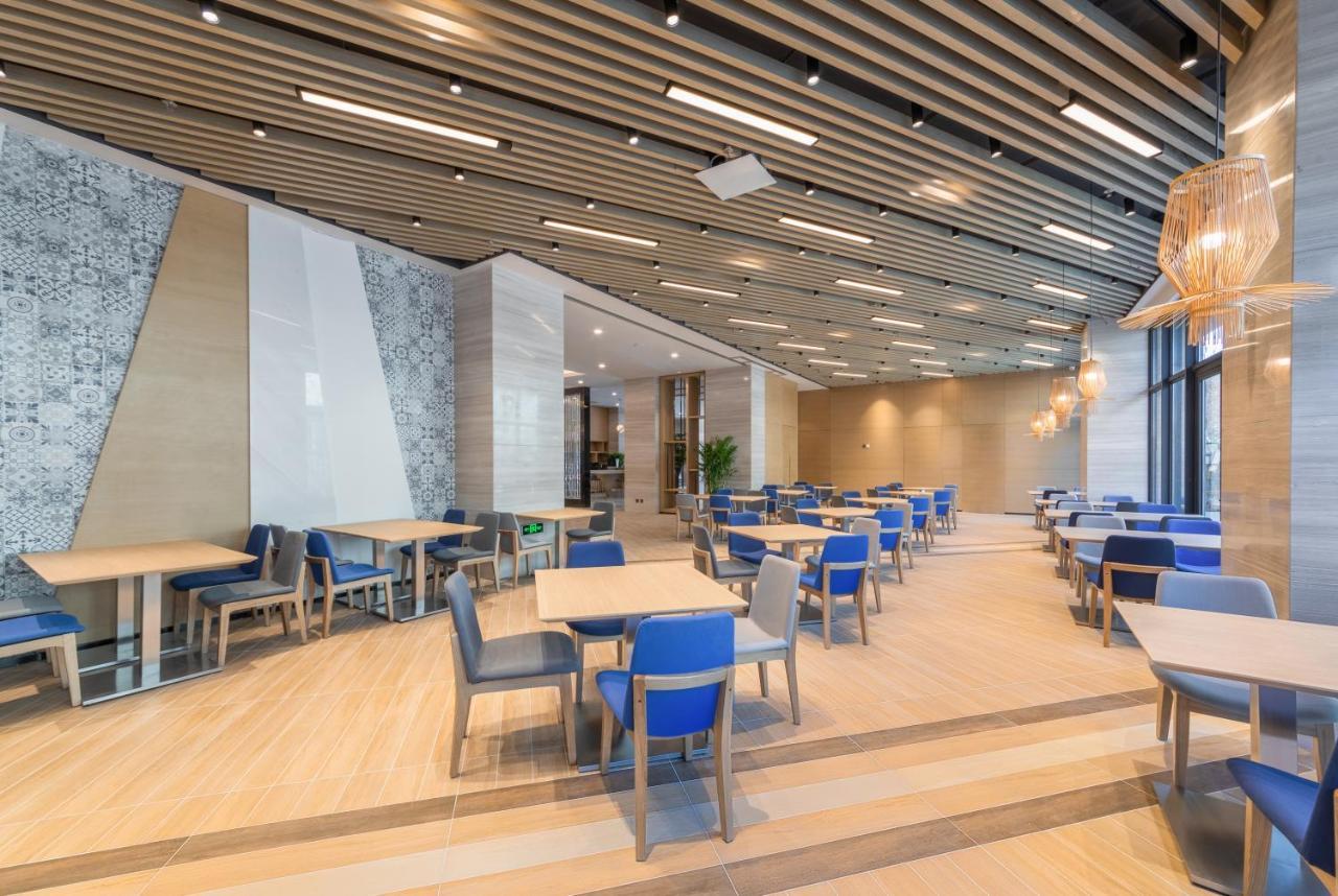 Holiday Inn Express Kaifeng City Center By Ihg Zewnętrze zdjęcie