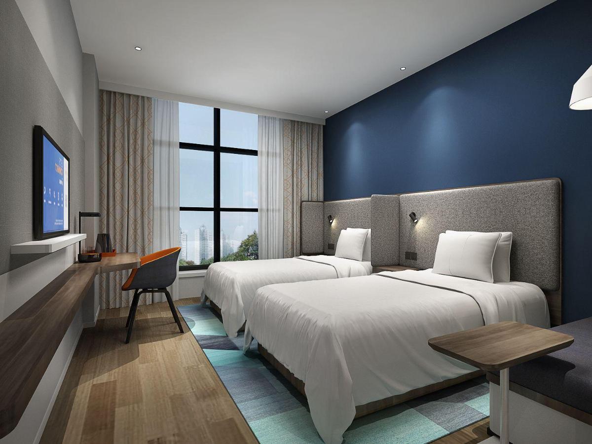 Holiday Inn Express Kaifeng City Center By Ihg Zewnętrze zdjęcie